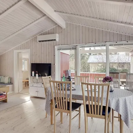 Hotel Ortrun - From The Sea In Ne Jutland By Interhome Hals