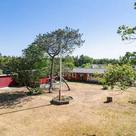 Hotel Ortrun - From The Sea In Ne Jutland By Interhome Hals